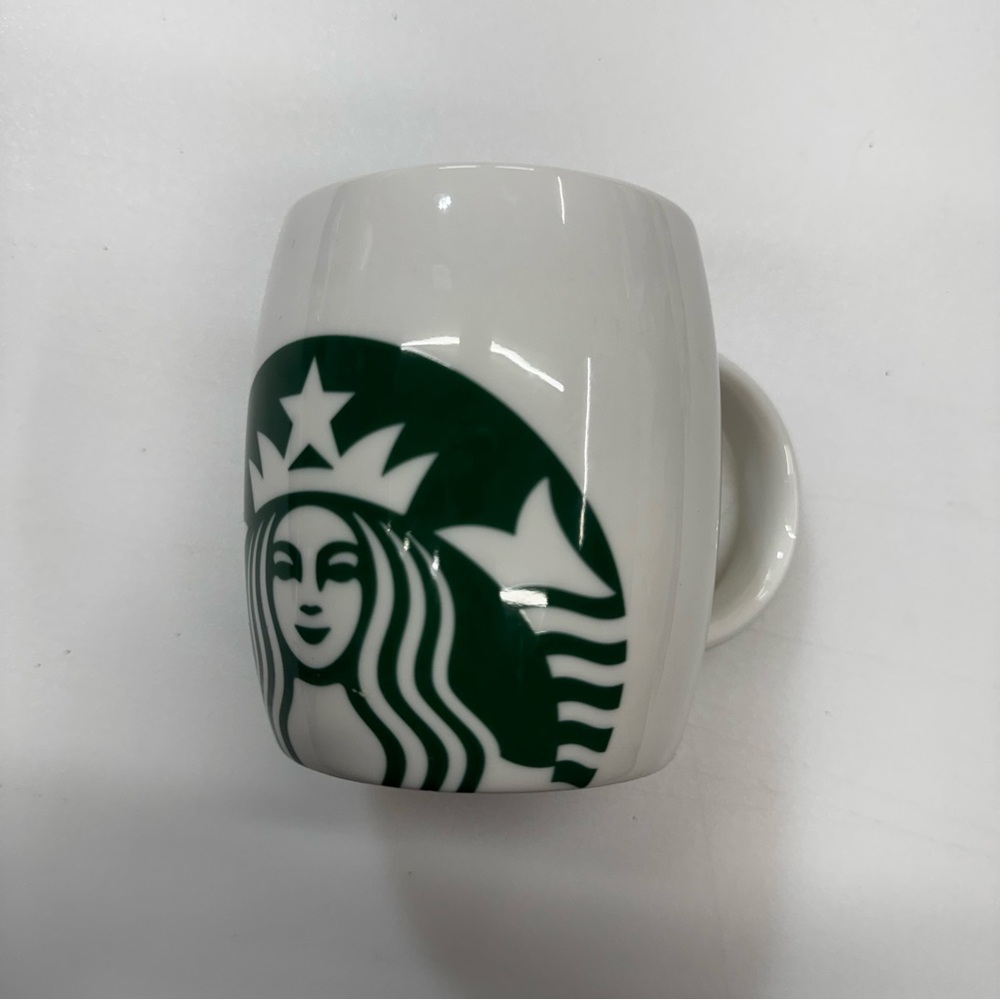 Starbucks Coffee Green Siren Mermaid Iconic Logo Barrel Mug 14oz 2010 Ceramic